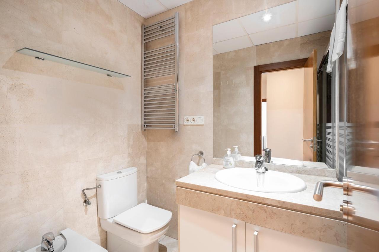 Enjoygranada Lujo Piscina Y Parking Apartment Exterior photo